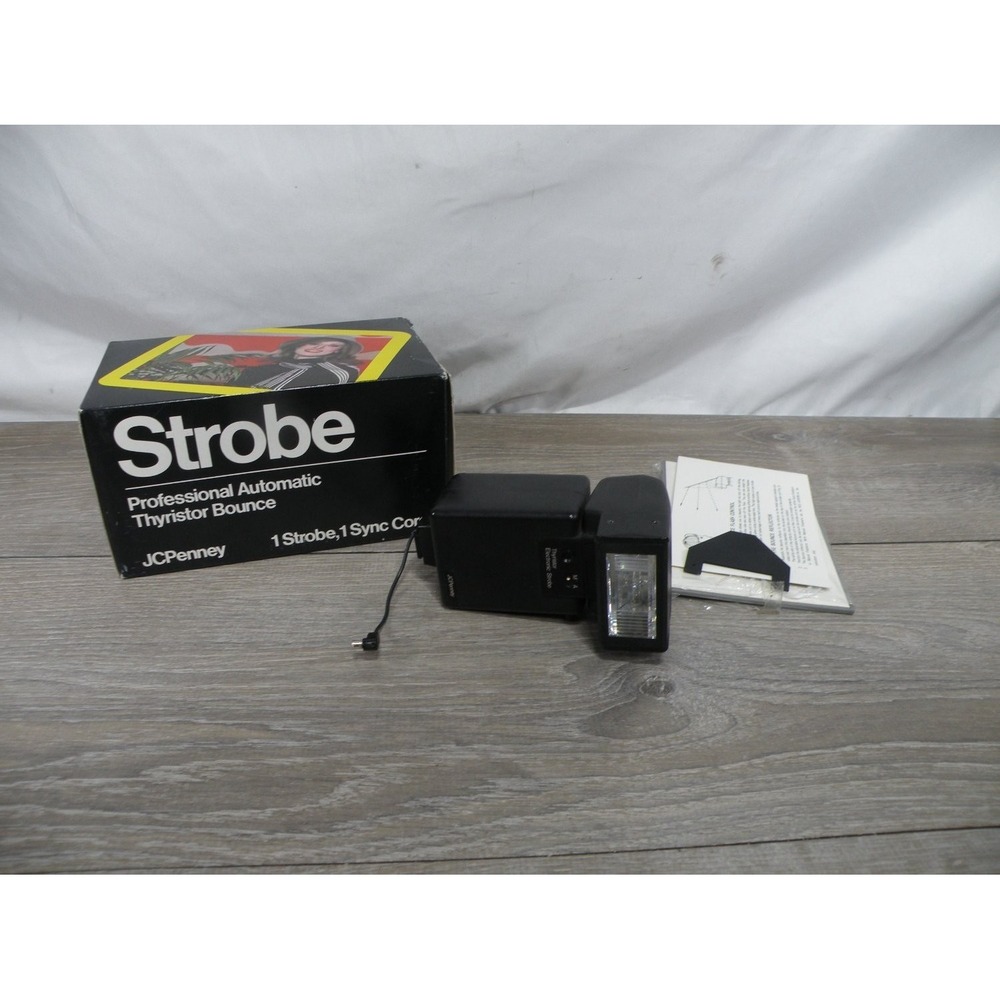 JCPenney Professional Automatic Thyristor Bounce Strobe Flash w/ Box Manual